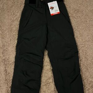 Turbine performance youth snow pants, NWT
